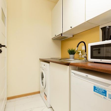 Micro Apartment Miaczynska By Noclegi Renters Warszawa Eksteriør bilde