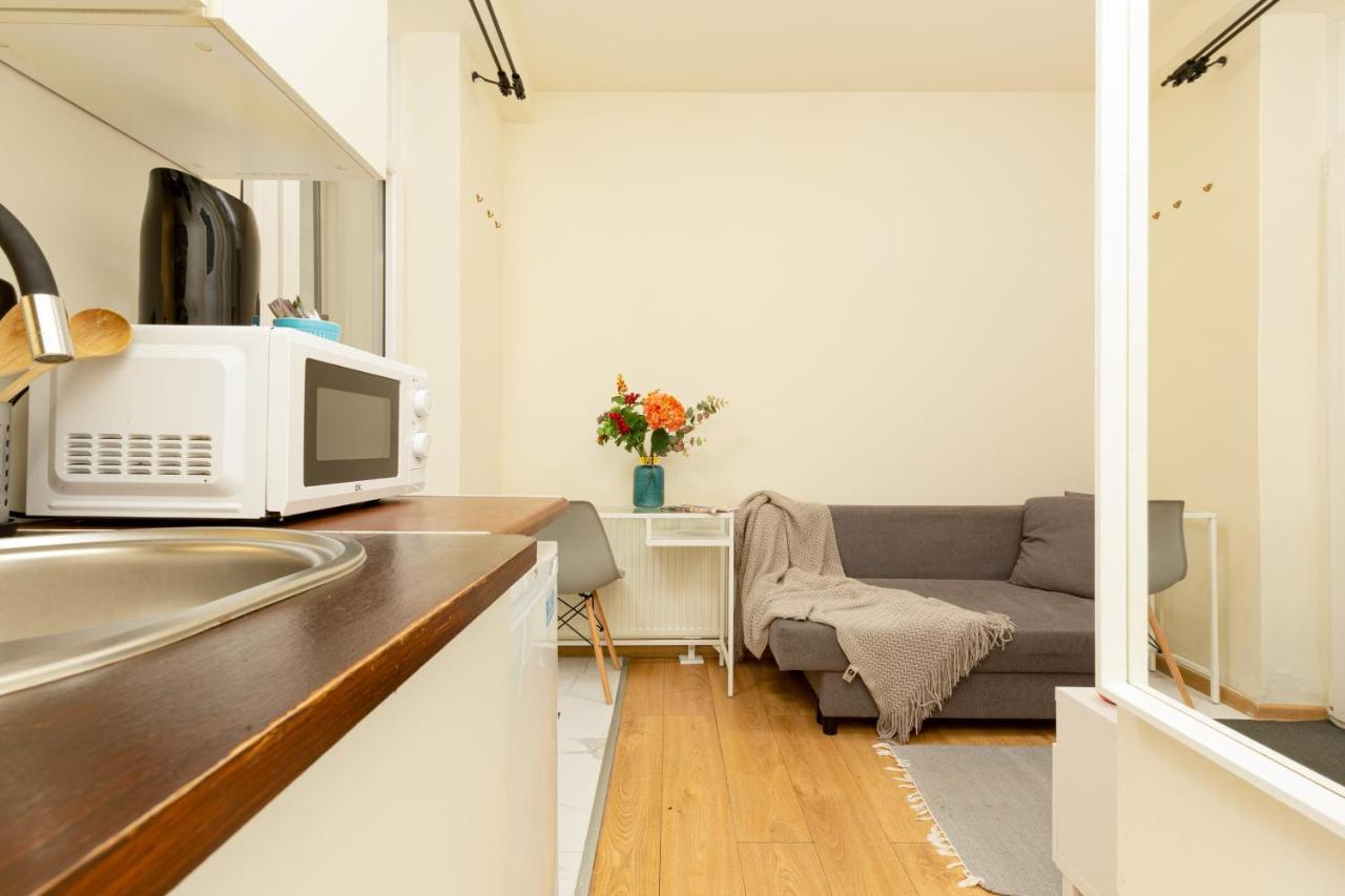 Micro Apartment Miaczynska By Noclegi Renters Warszawa Eksteriør bilde